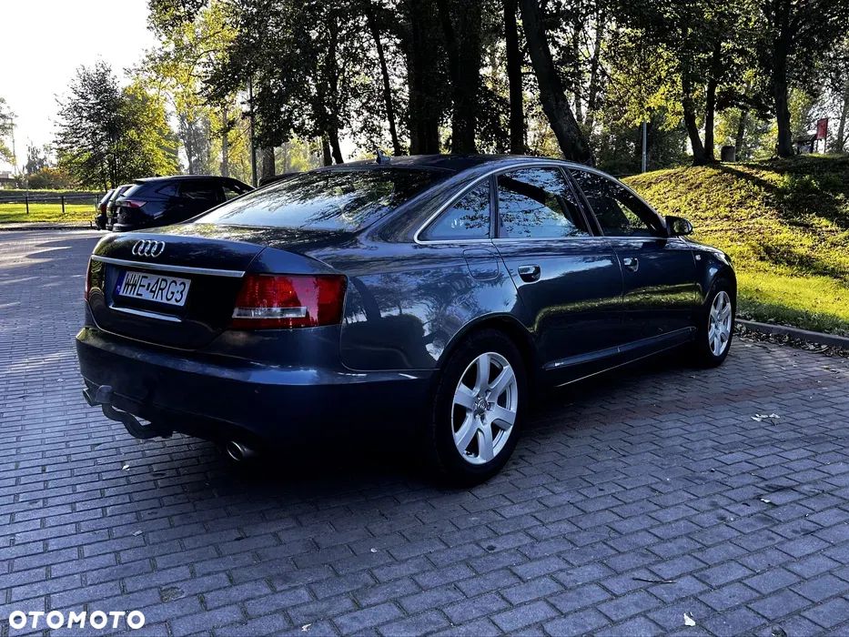 Audi A6 - 6