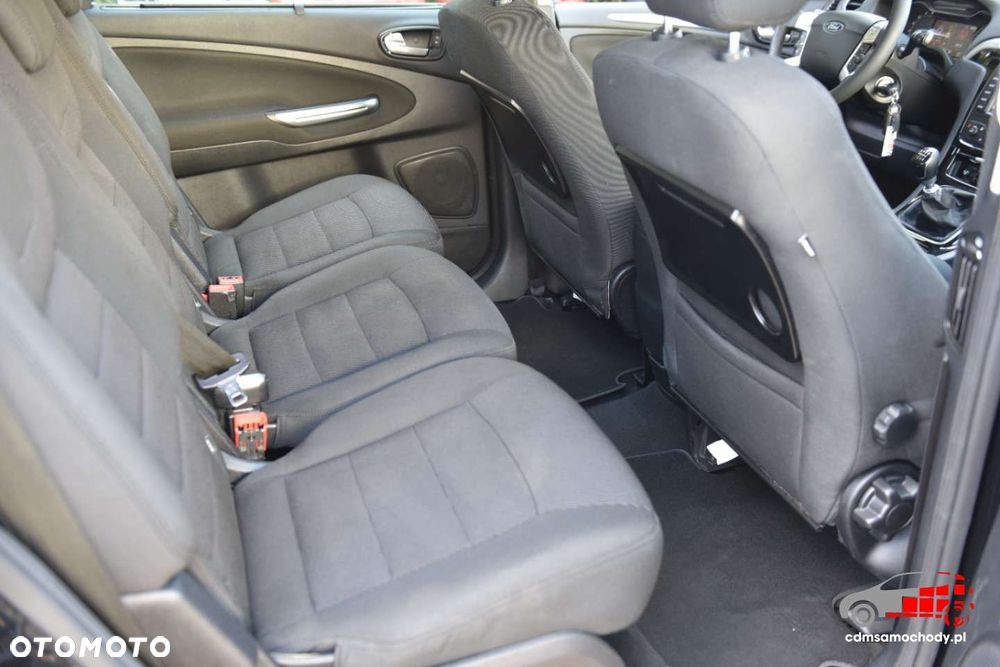 Ford Galaxy - 22