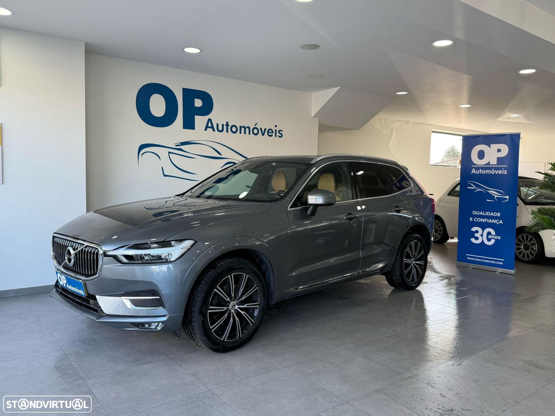 Volvo XC 60 2.0 D4 Inscription AWD Geartronic - 1
