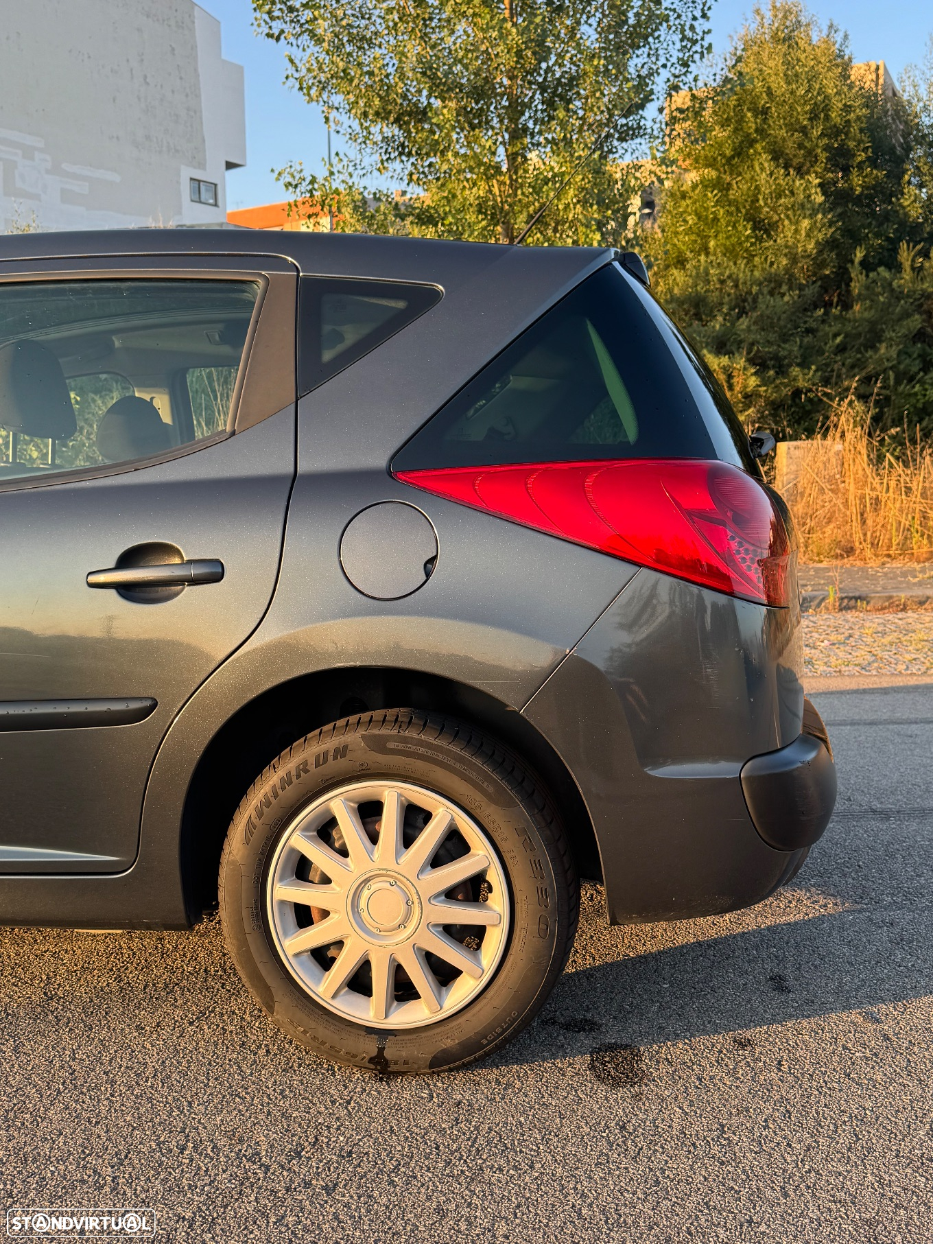 Peugeot 207 SW - 4