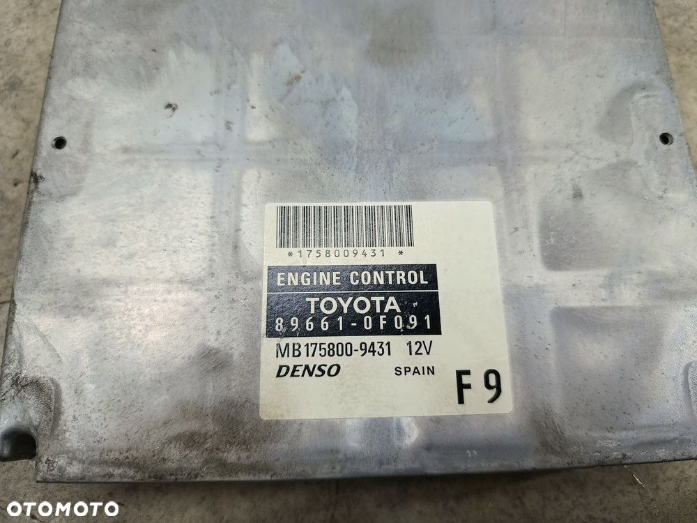KOMPUTER,STEROWNIK TOYOTA COROLLA VERSO II 89661-0F091 MB175800-9431  DENSO - 3