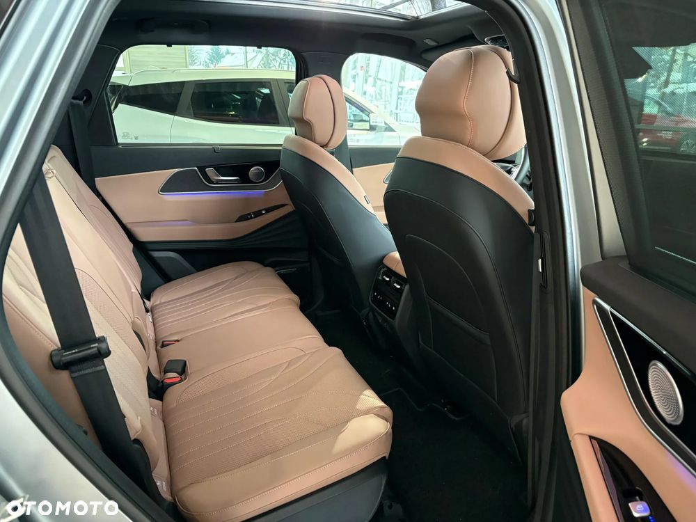 Chery Tiggo 9 - 11