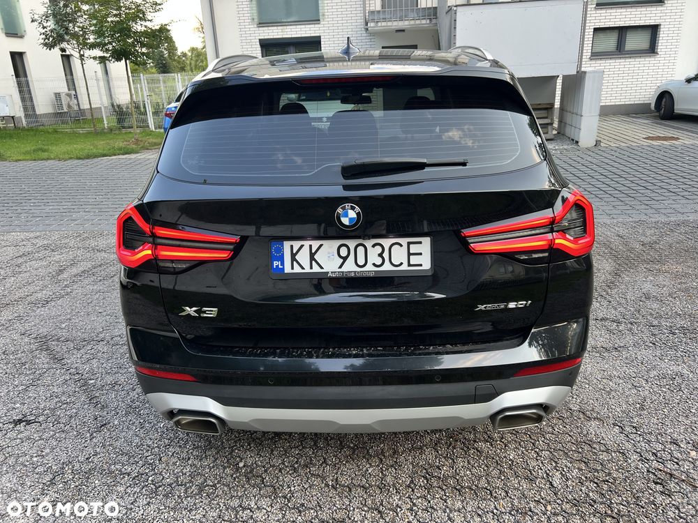 BMW X3 xDrive20i mHEV - 4