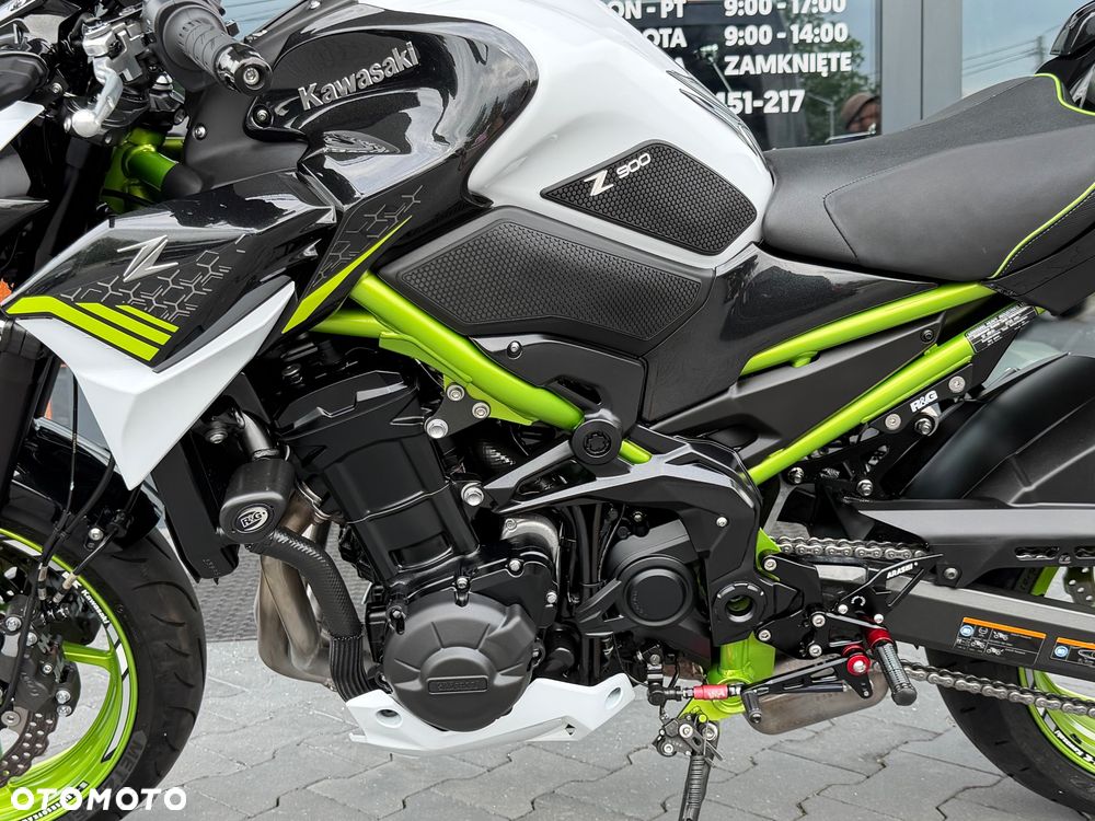 Kawasaki Z 900 - 33