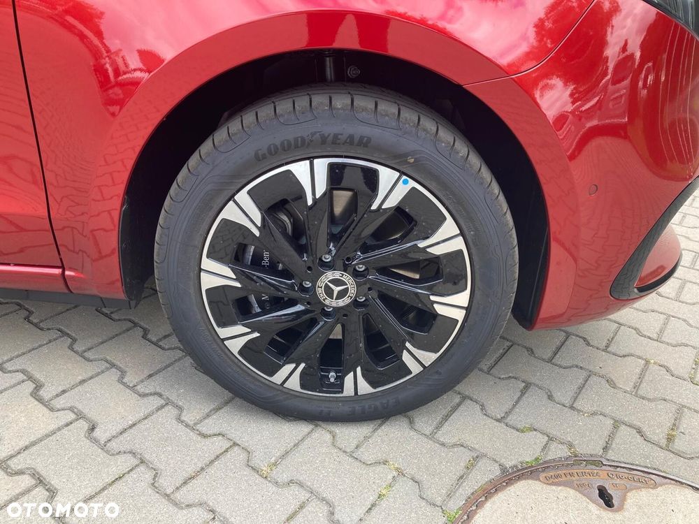 Mercedes-Benz Klasa V - 16