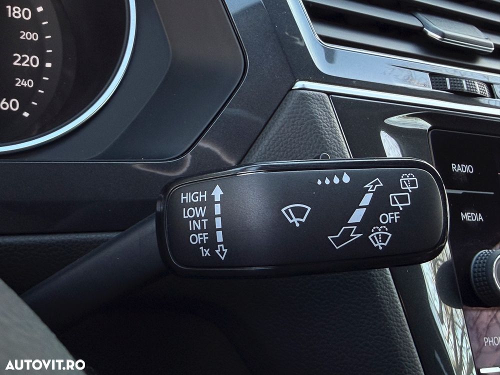 Volkswagen Tiguan Allspace 2.0 TDI SCR 4Motion DSG Life - 27