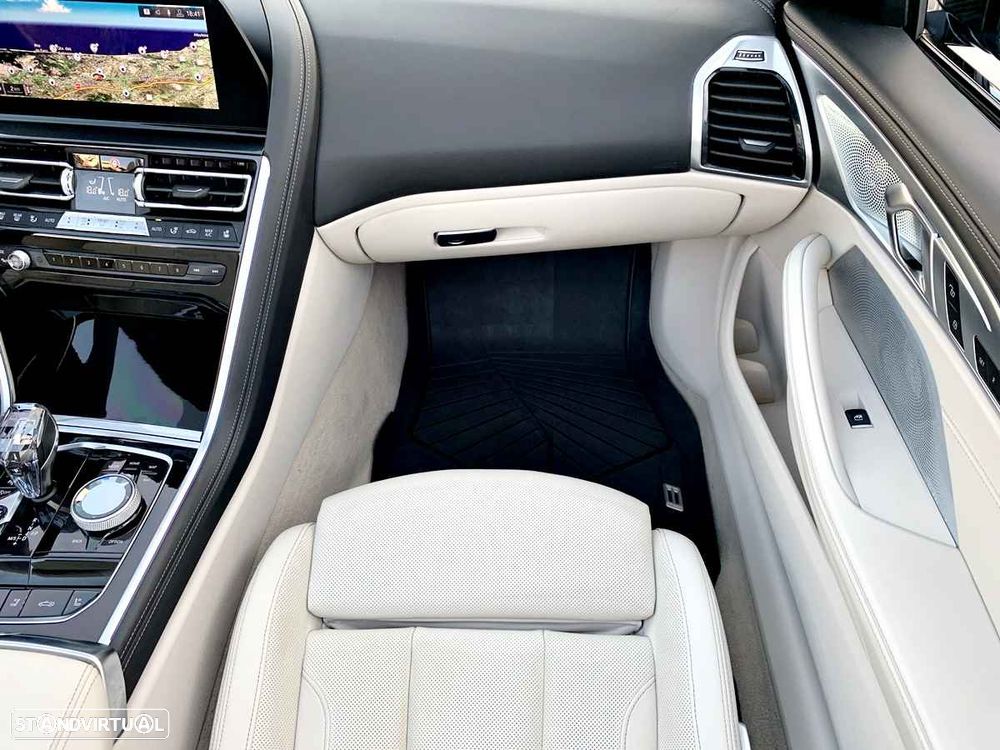 BMW 840 d xDrive Pack M - 11