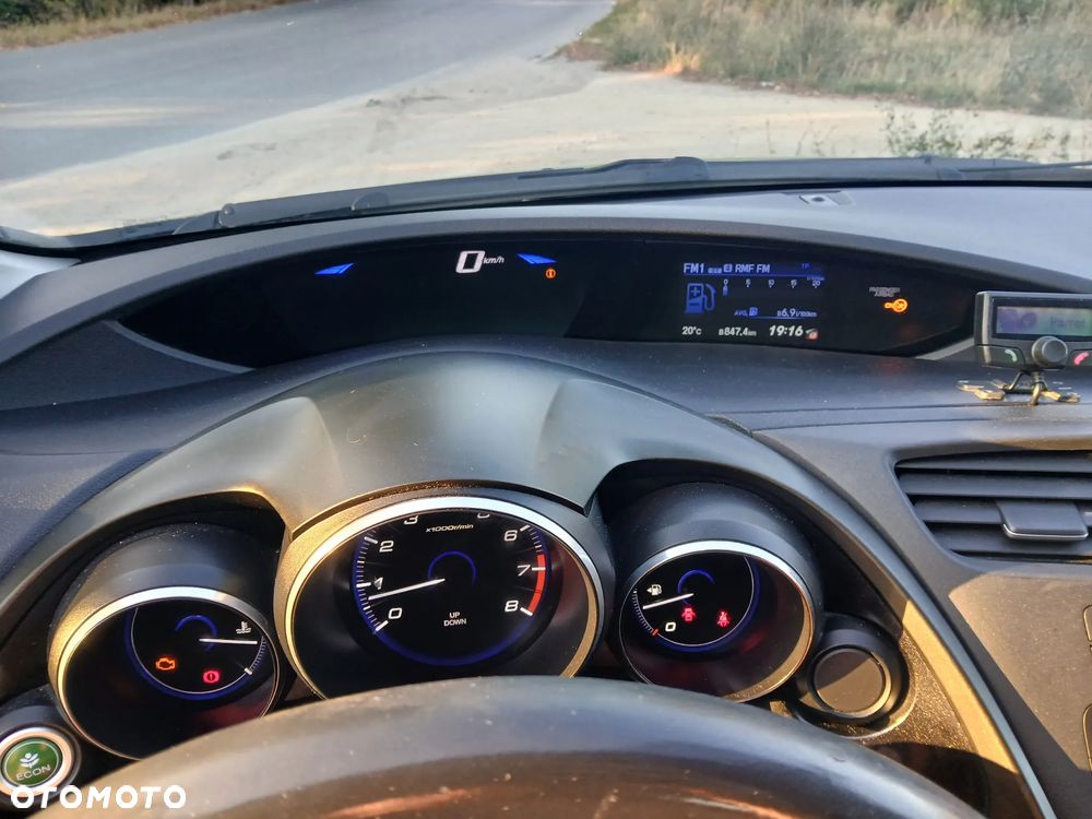 Honda Civic 1.8 Sport - 11