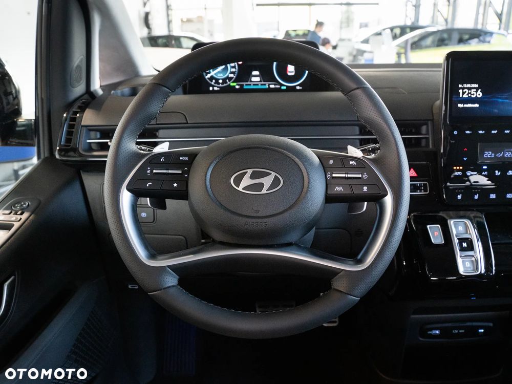 Hyundai Staria 1.6 T-GDI HEV Luxury - 28
