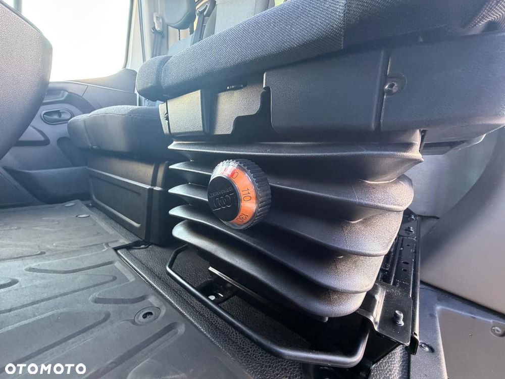 Renault Master Chłodnia/Izoterma 8EP Bliźniak od −5°C do 20°C - 18