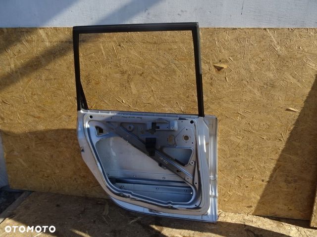 DRZWI LEWY TYŁ RENAULT ESPACE III 96-00 2.0 - 6
