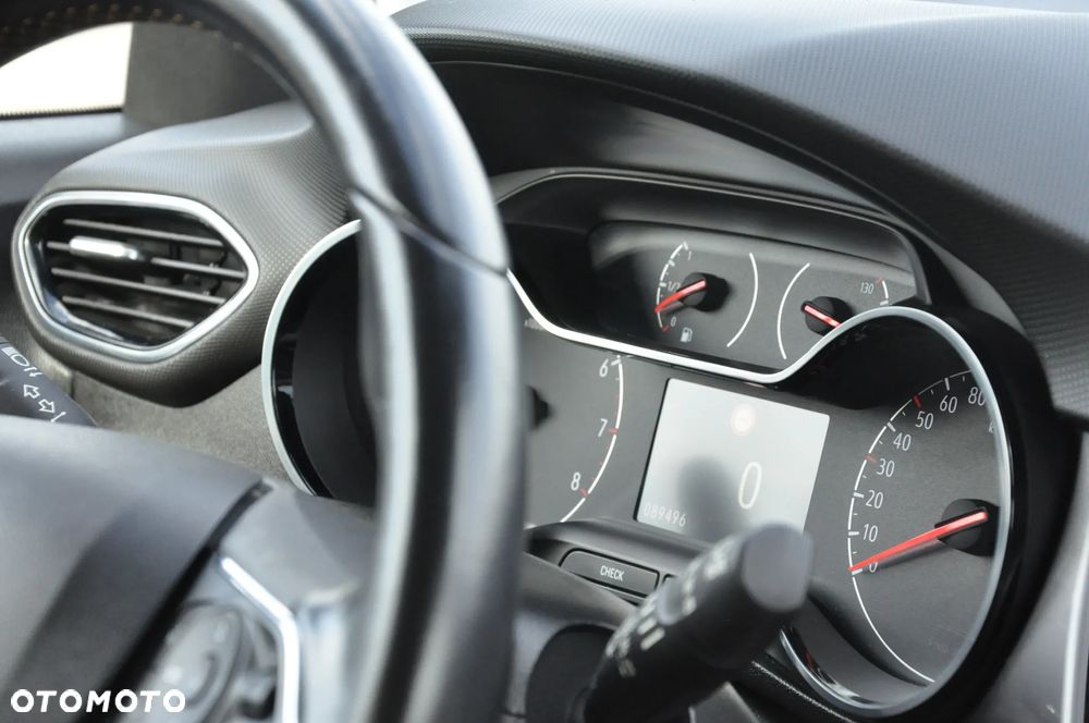Opel Crossland X - 4