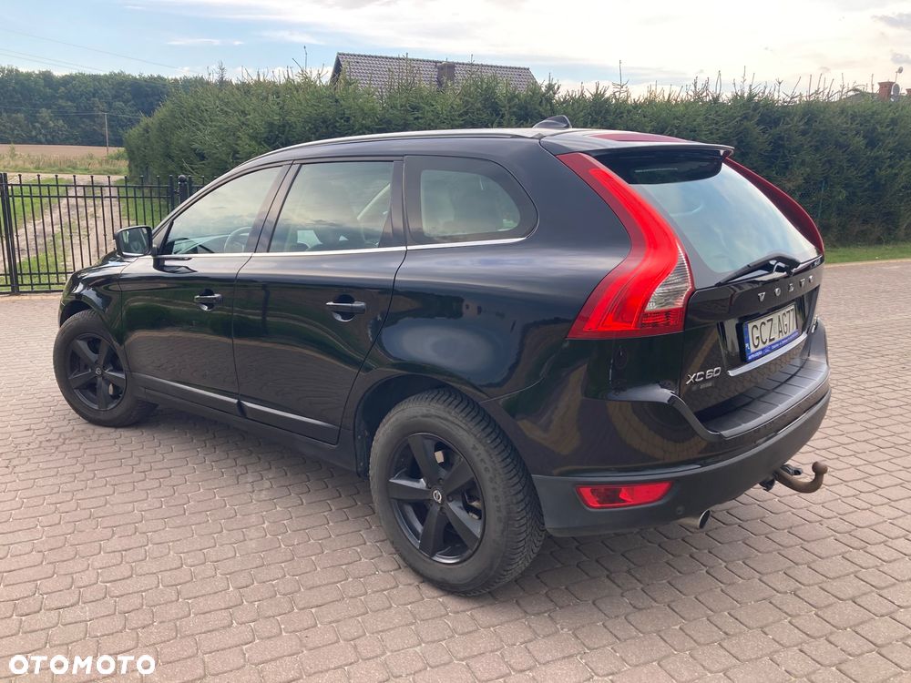 Volvo XC 60 - 8