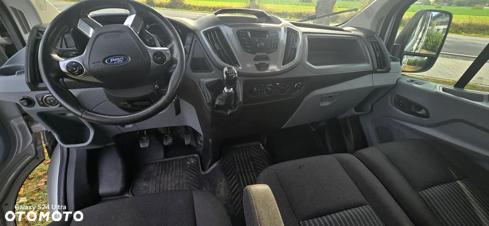 Ford Transit - 13