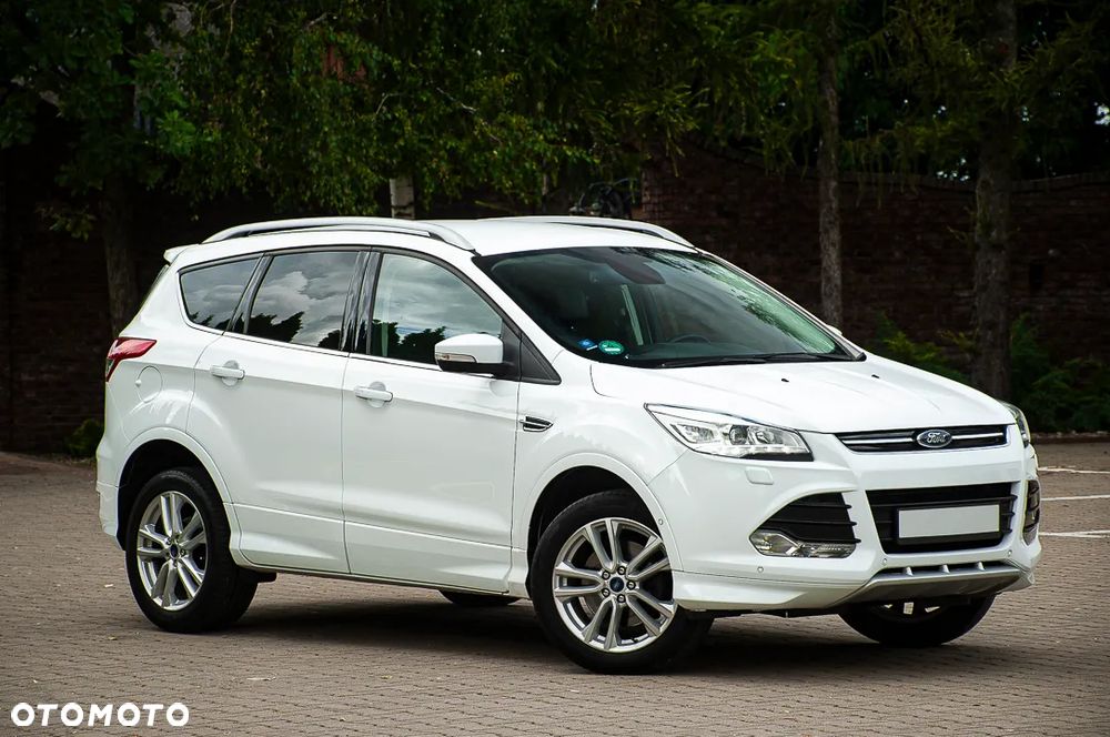 Ford Kuga - 38