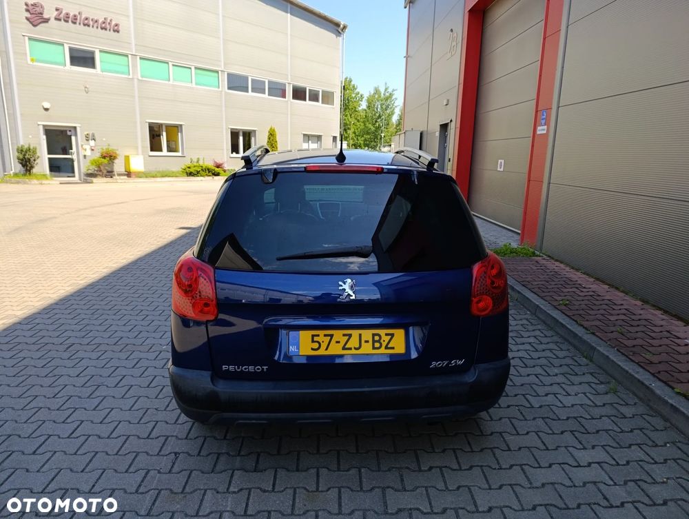 Peugeot 207 120 VTi Outdoor - 12