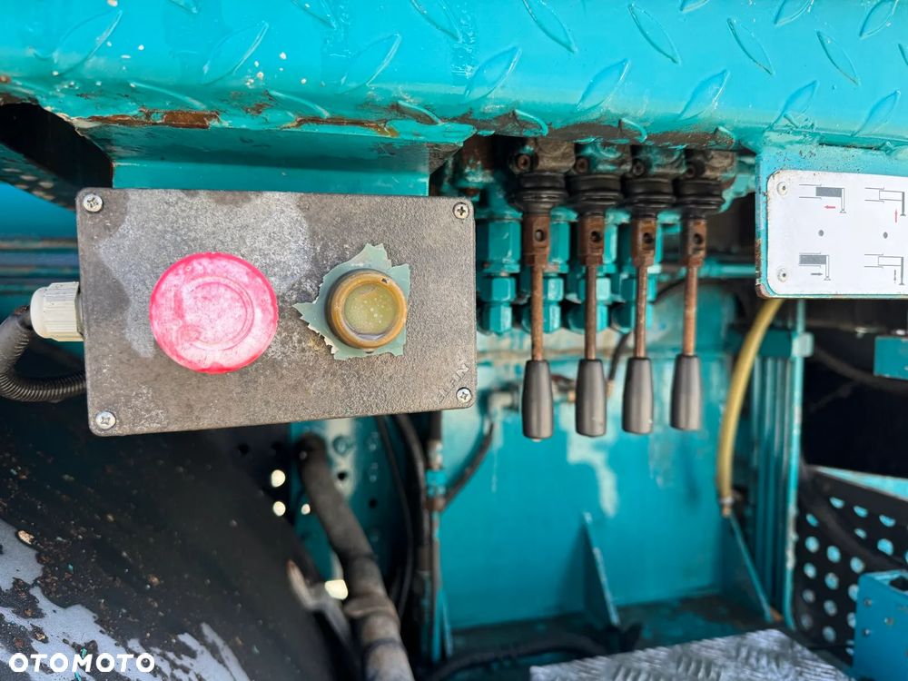 Mercedes-Benz AROCS 2636 6x4 EURO6 POMPA DO BETONU SERMAC 5Z33 - 10