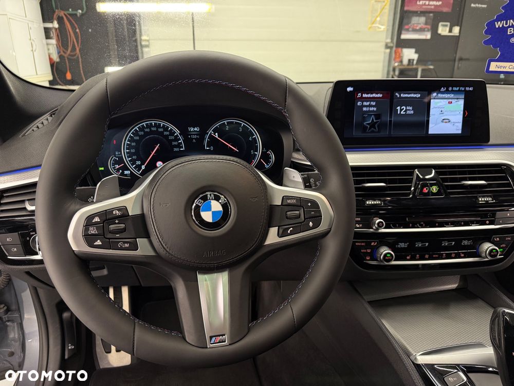 BMW Seria 5 520d M Sport Edition - 30