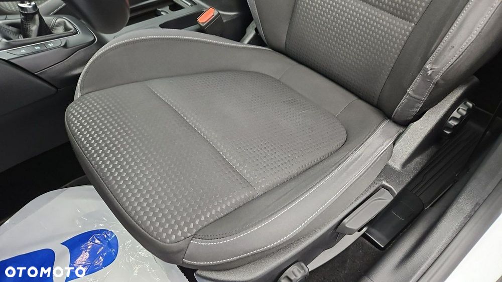 Ford Focus 1.5 EcoBlue SCR Connected - 12