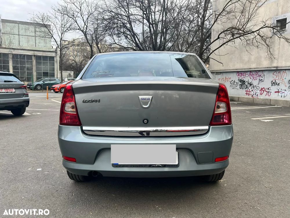 Dacia Logan 1.6 MPI Laureate - 5