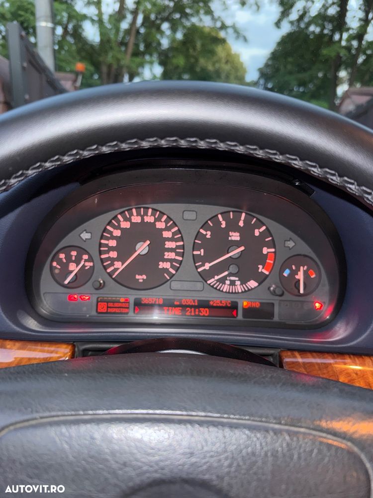 BMW Seria 7 - 22