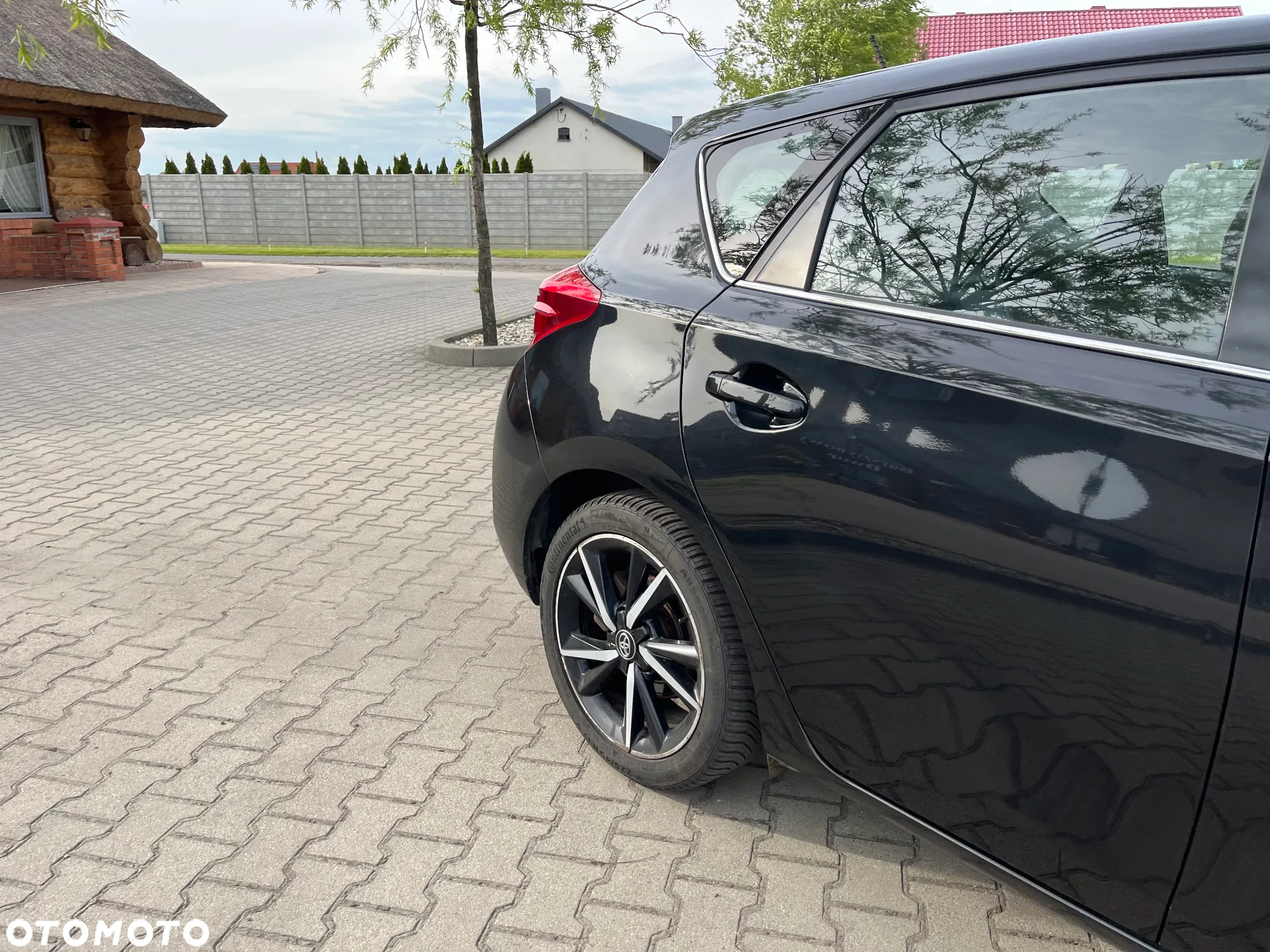 Toyota Auris 1.8 HSD Prestige NAVI - 5