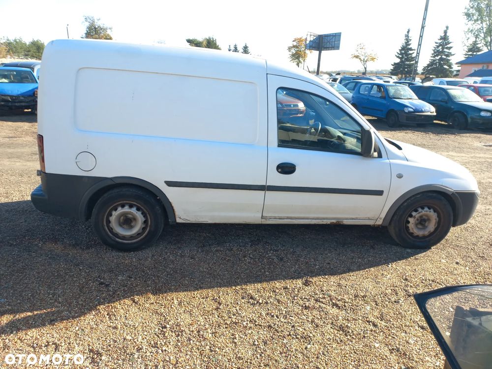 Opel Combo 1.3 Cdti 06r wszystkie części - 3