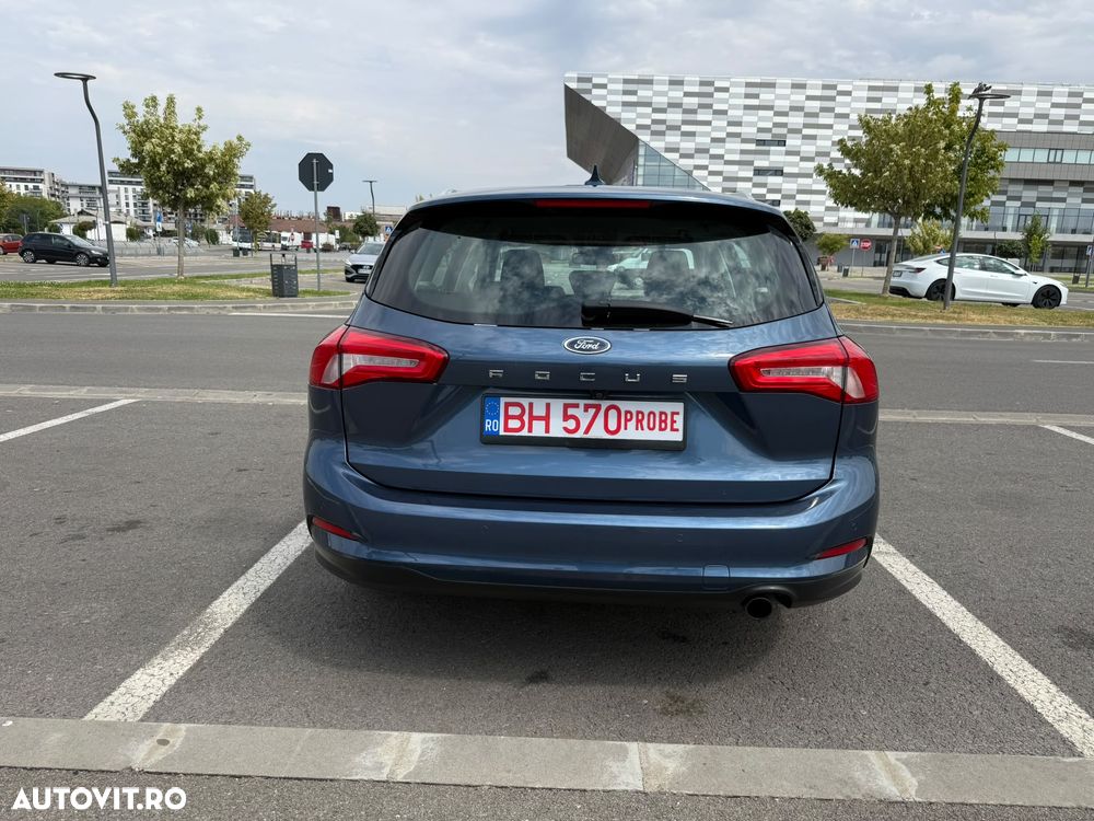 Ford Focus - 5