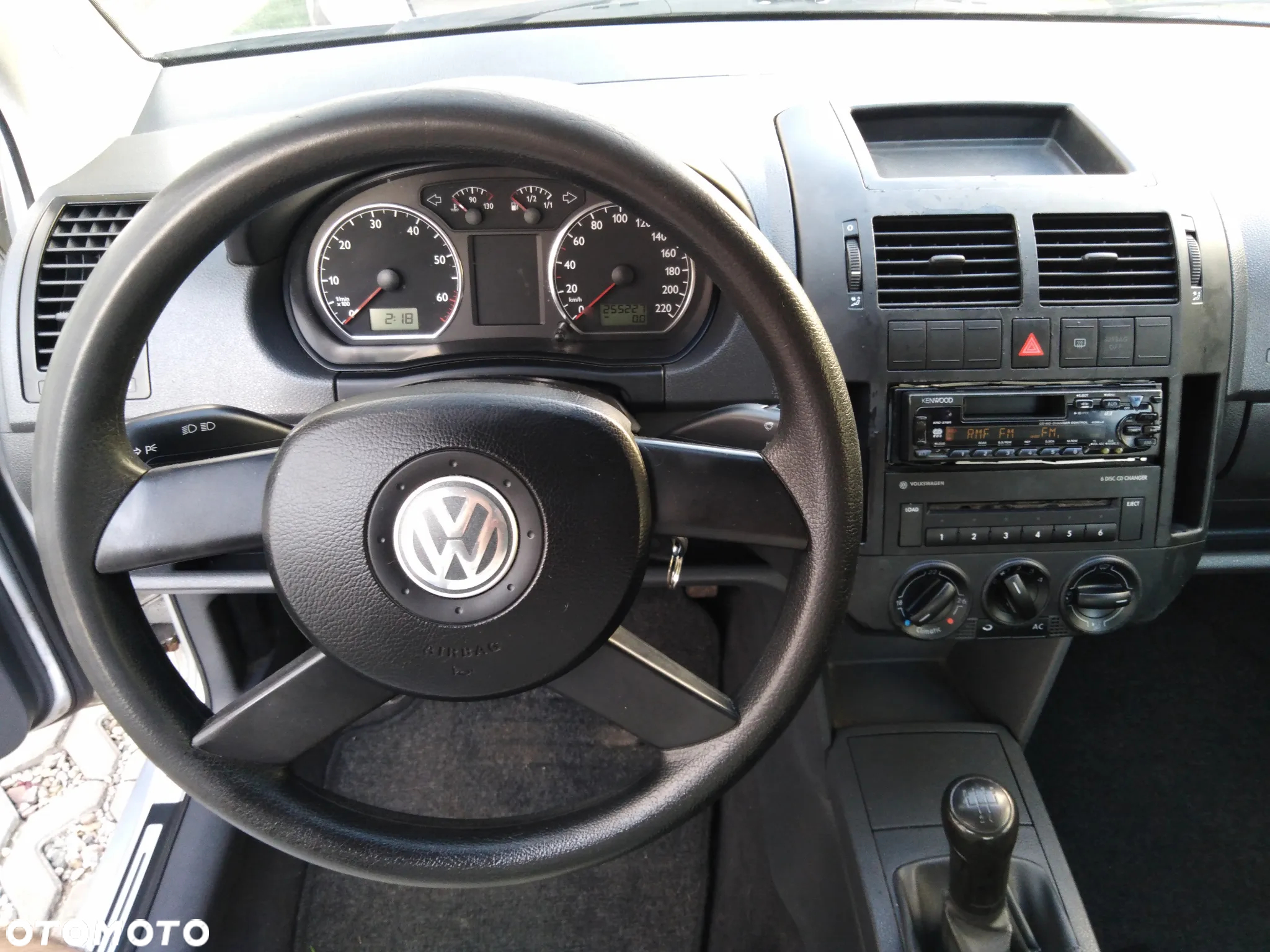 Volkswagen Polo 1.2 - 10