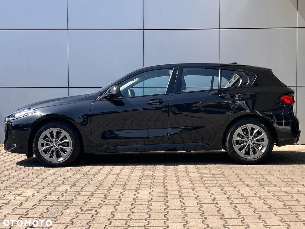 BMW Seria 1 120d mHEV - 9