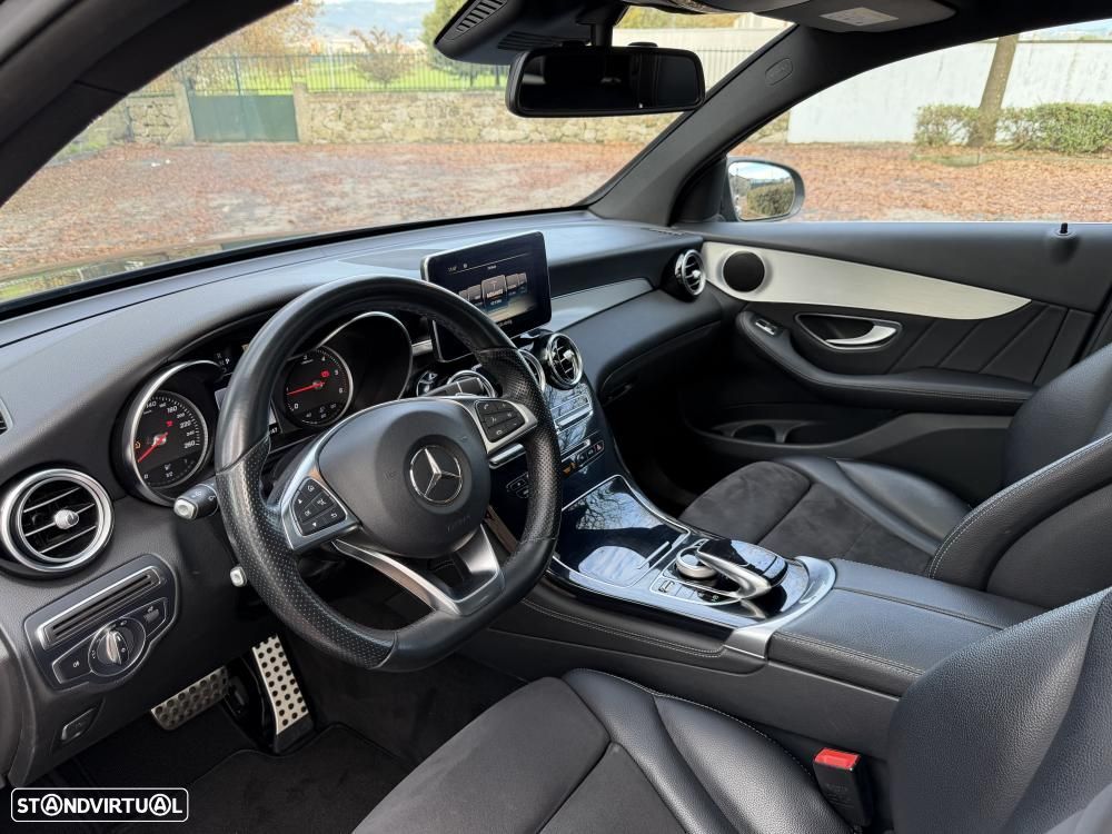 Mercedes-Benz GLC 220 d Coupe 4Matic 9G-TRONIC AMG Line - 9