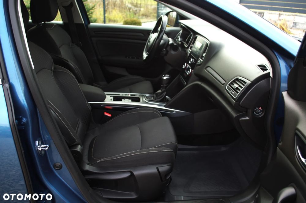 Renault Megane ENERGY TCe 130 LIMITED - 23