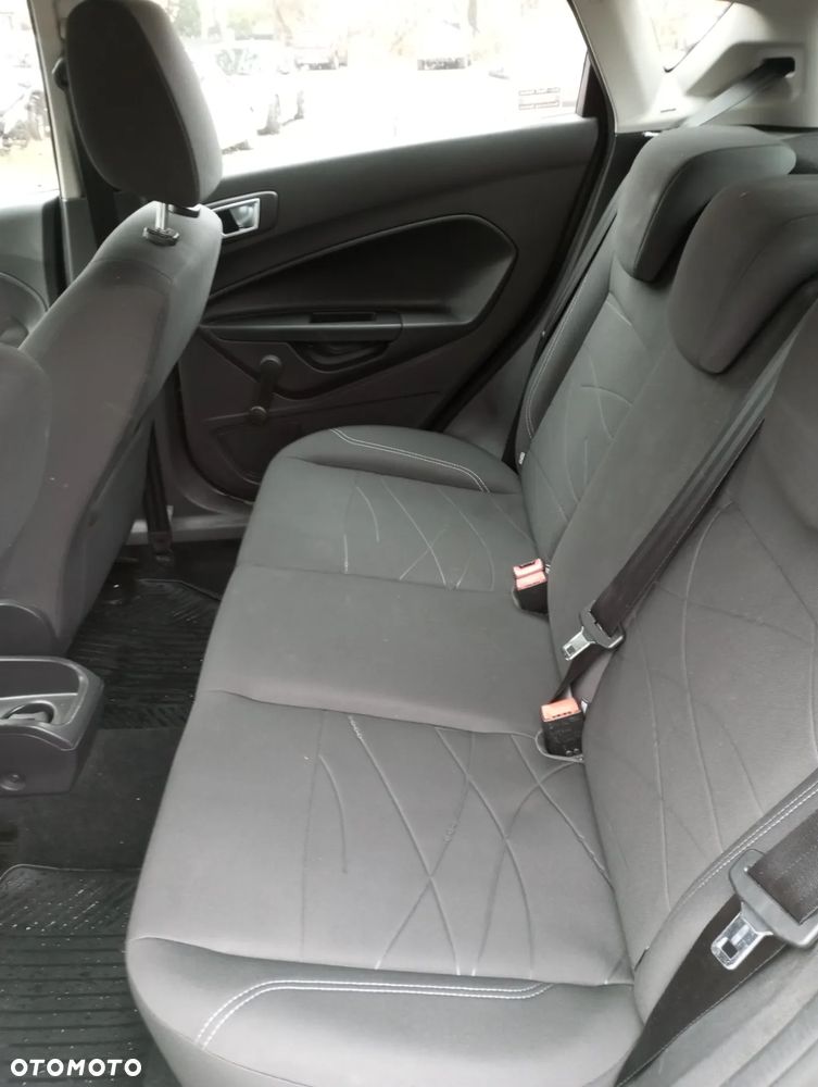 Ford Fiesta 1.25 Silver X (Trend) EU6 - 10