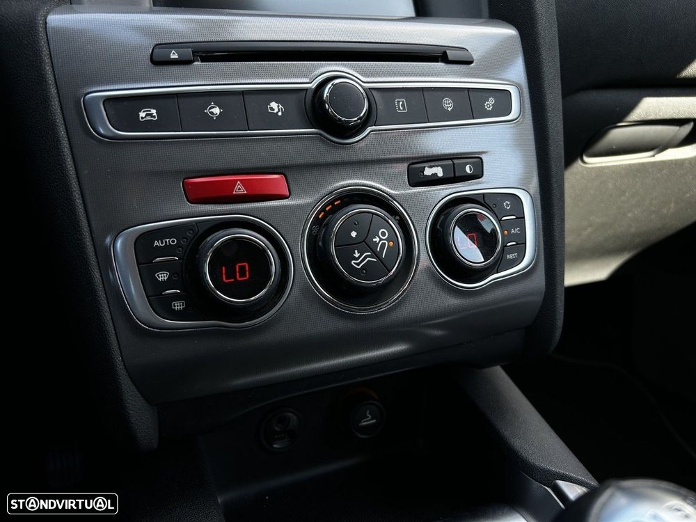 Citroën C4 1.6 BlueHDi Shine - 12