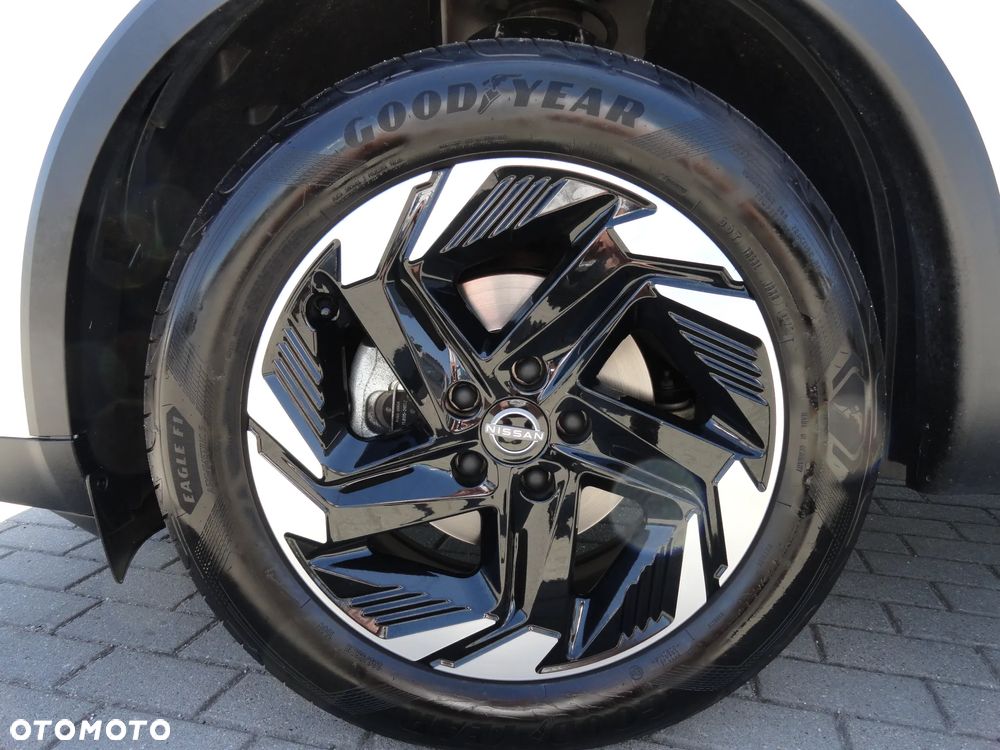 Nissan Qashqai 1.3 DIG-T MHEV Xtronic N-Connecta - 28