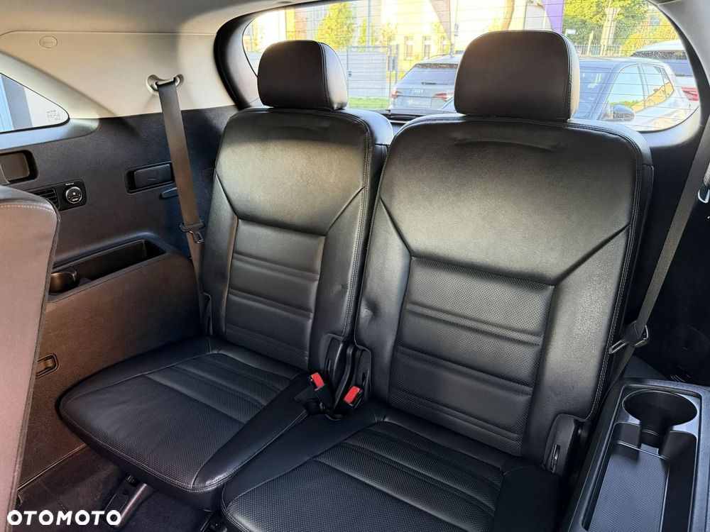 Kia Sorento - 25