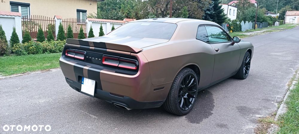 Dodge Challenger Automatik R/T Plus - 6