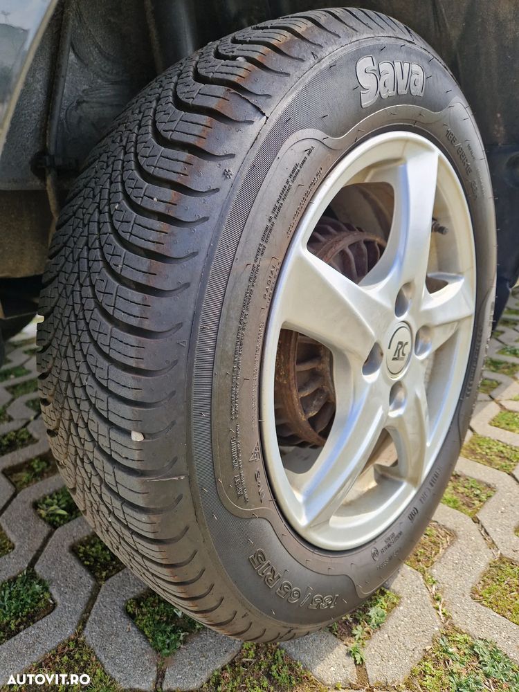 Dacia Logan 0.9 TCe 90 CP Laureate - 16