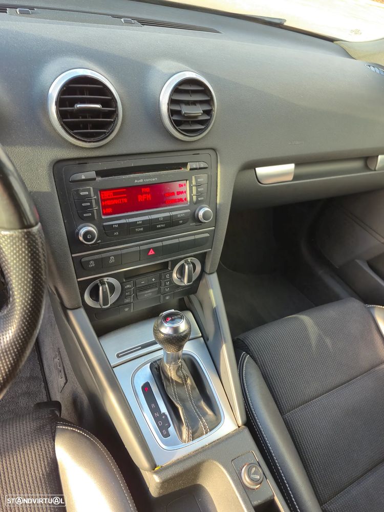 Audi A3 Sportback 2.0 TDi S-line S tronic - 9