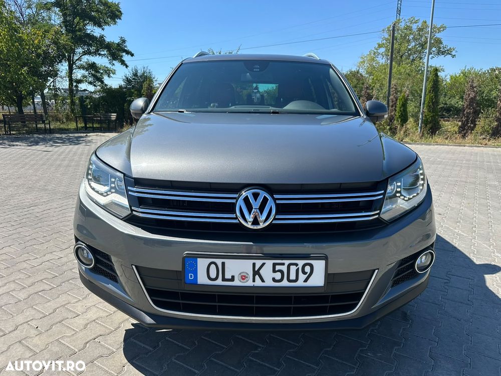 Volkswagen Tiguan 2.0 TDI DPF 4Motion BlueMotion Technology Sport & Style - 29