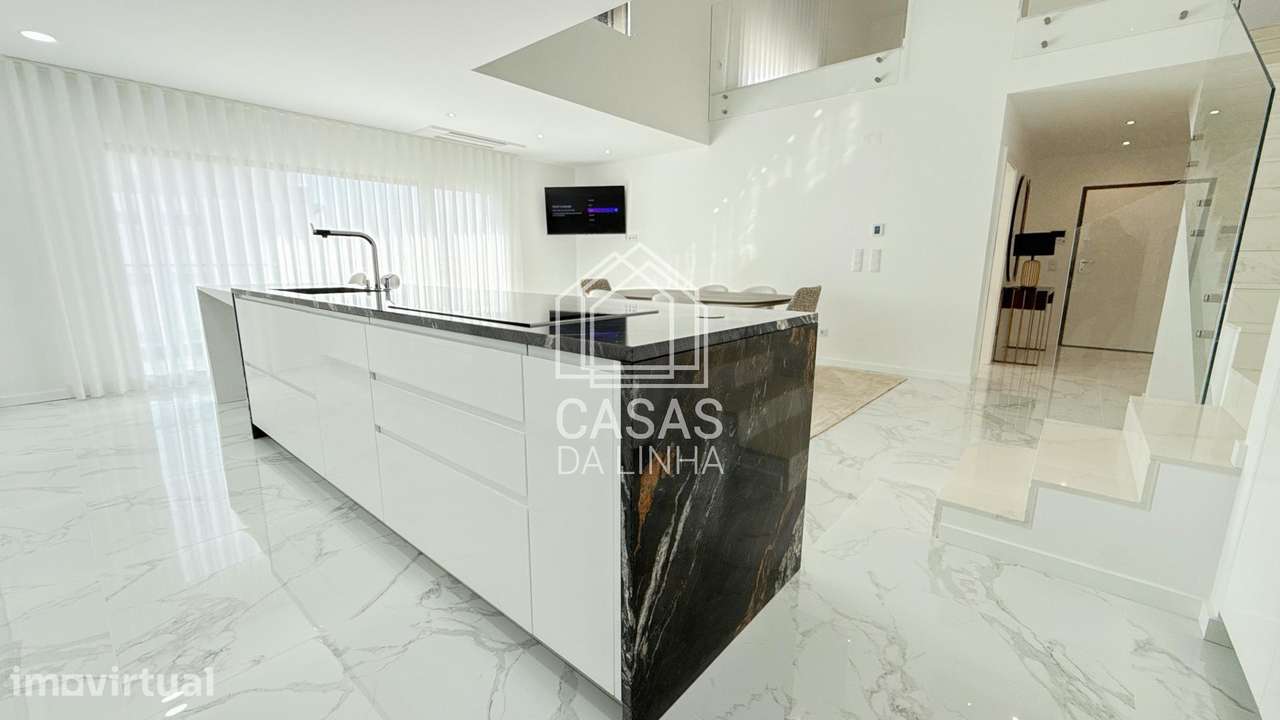 T4 Duplex de luxo no Montijo - Grande imagem: 3/31