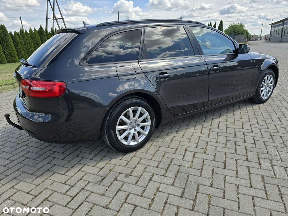 Audi A4 Avant - 9