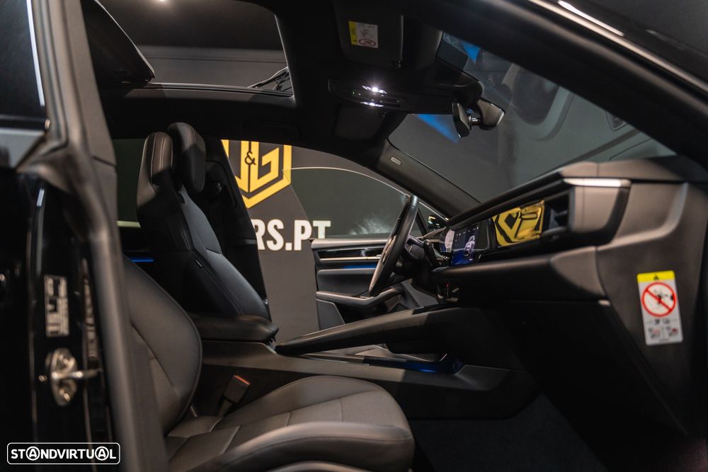 Porsche Macan Electric - 23