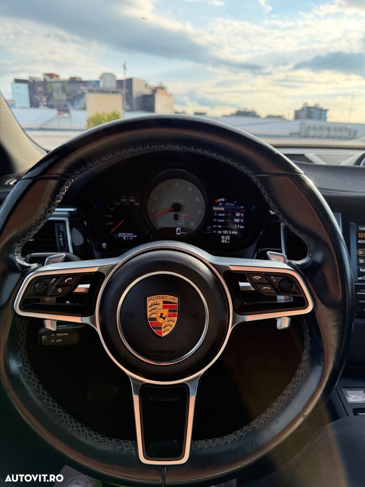 Porsche Macan S PDK - 11