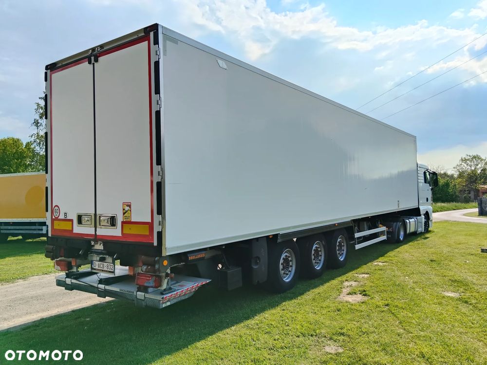 Lamberet Carrier Vector 1550 - 11