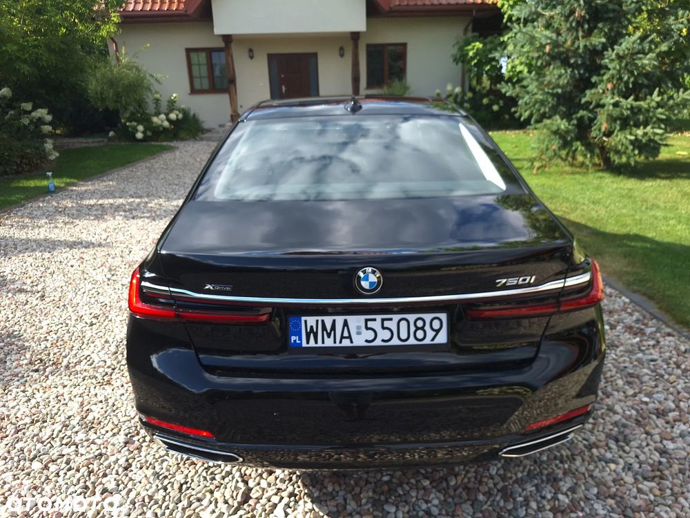 BMW Seria 7 750Li xDrive - 6