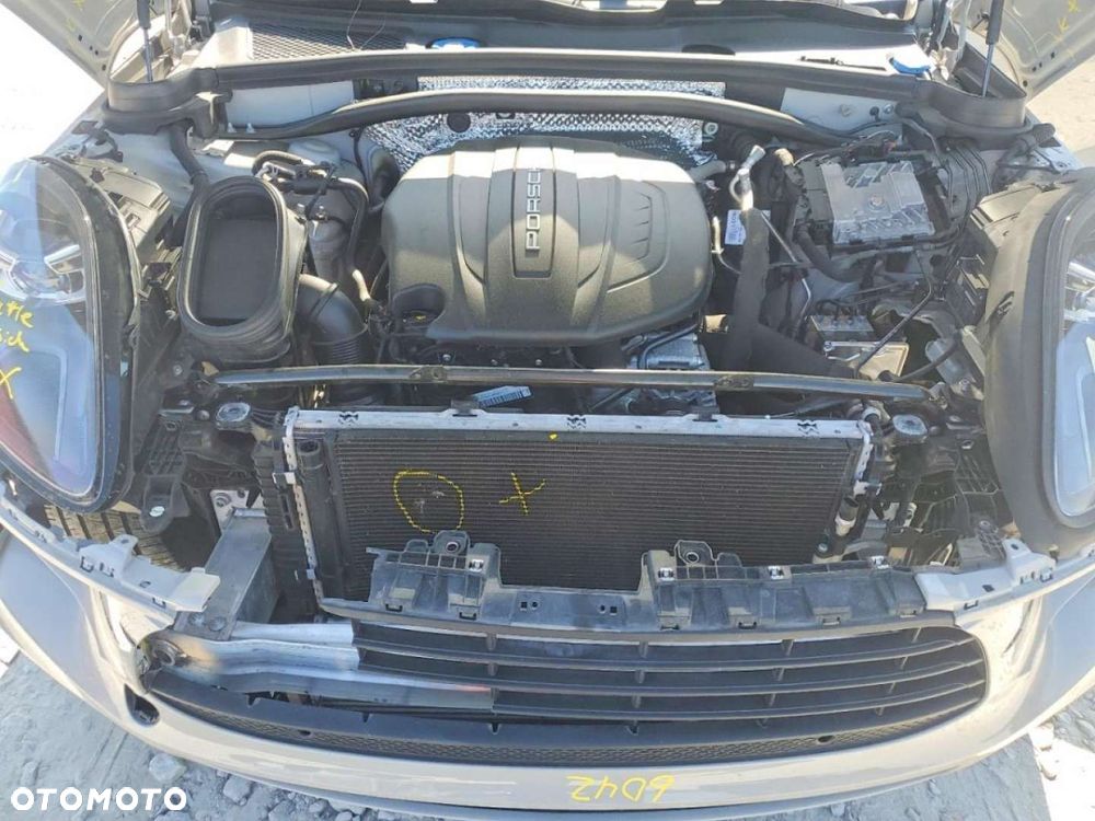 Porsche Macan - 7