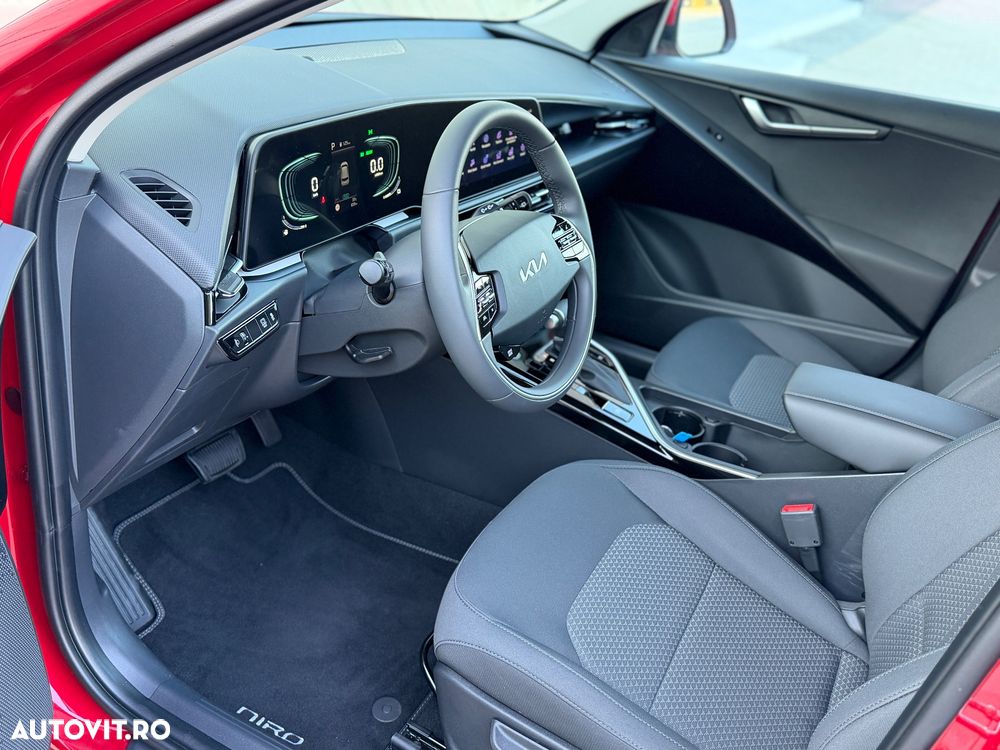 Kia Niro 1.6 GDI HEV 2WD OPF Aut. Core - 8