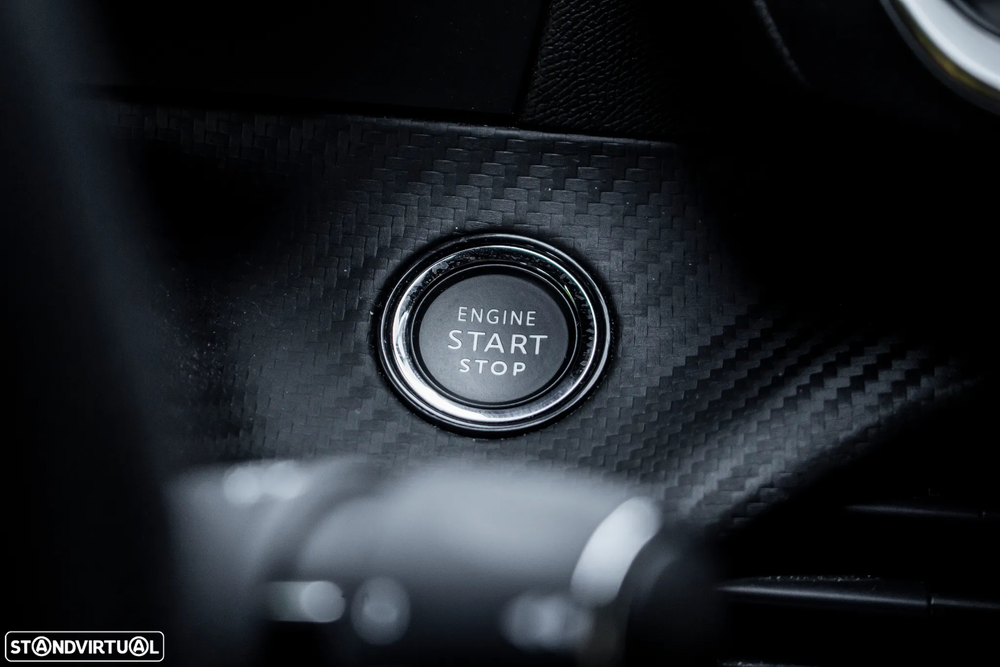 Peugeot 208 1.2 PureTech GT EAT8 - 24