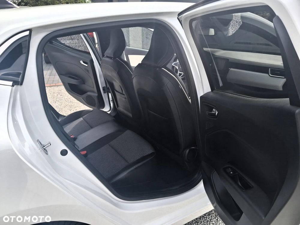 Renault Clio 1.6 E-TECH Full Hybrid 145 Evolution - 25